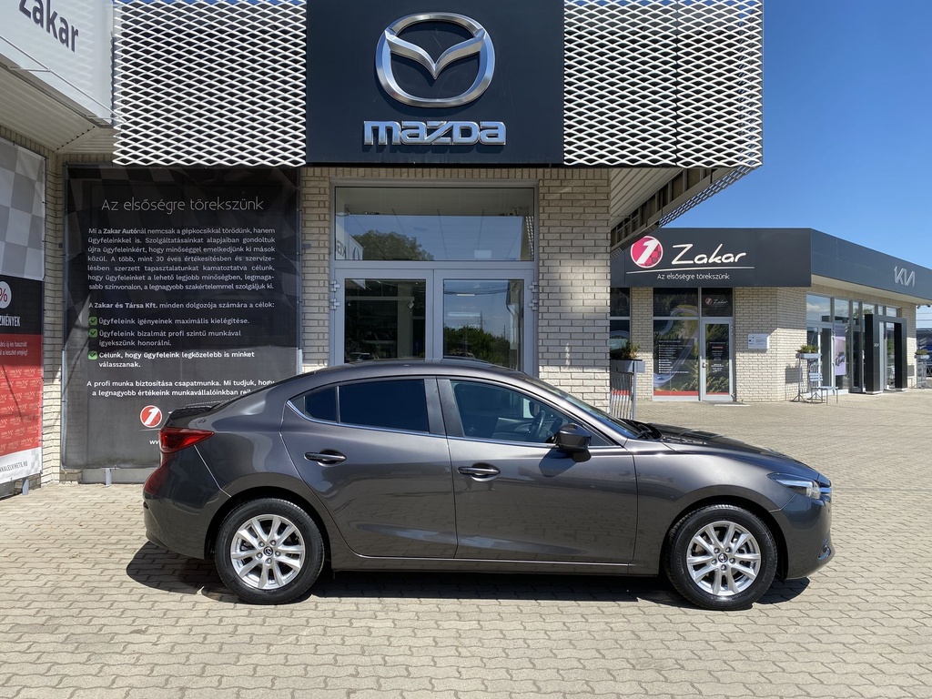 Mazda 3 Sedan, 2.0 Attraction. Mo.-i, 1Tulajdonos, Végig Mazdában szervizelt.