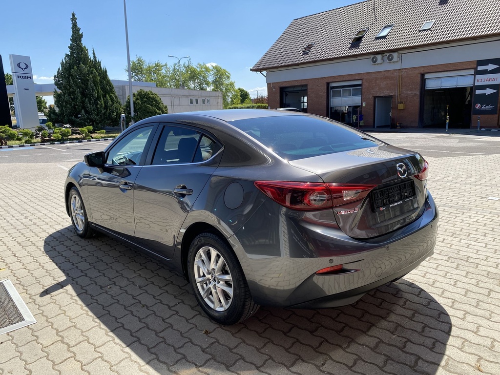 Mazda 3 Sedan, 2.0 Attraction. Mo.-i, 1Tulajdonos, Végig Mazdában szervizelt.