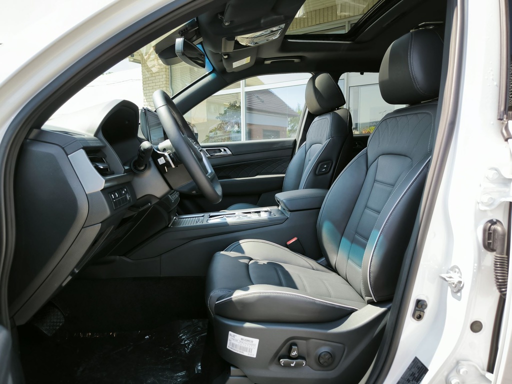 Ssangyong/KGM Rexton Black Edition + Napfénytető + 7 ülés