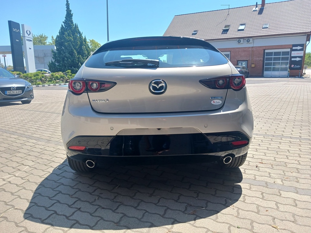 MAZDA 3 4SN 2.5L e-SKYACTIV G 140ps 6AT FWD Centre-Line