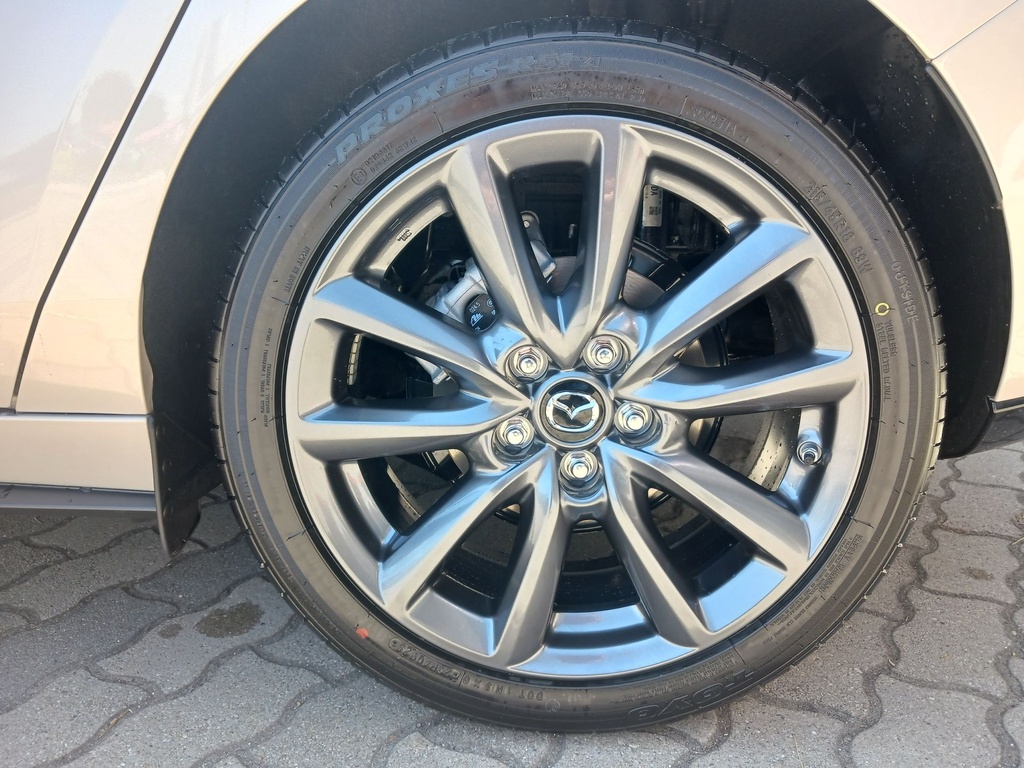 MAZDA 3 4SN 2.5L e-SKYACTIV G 140ps 6AT FWD Centre-Line