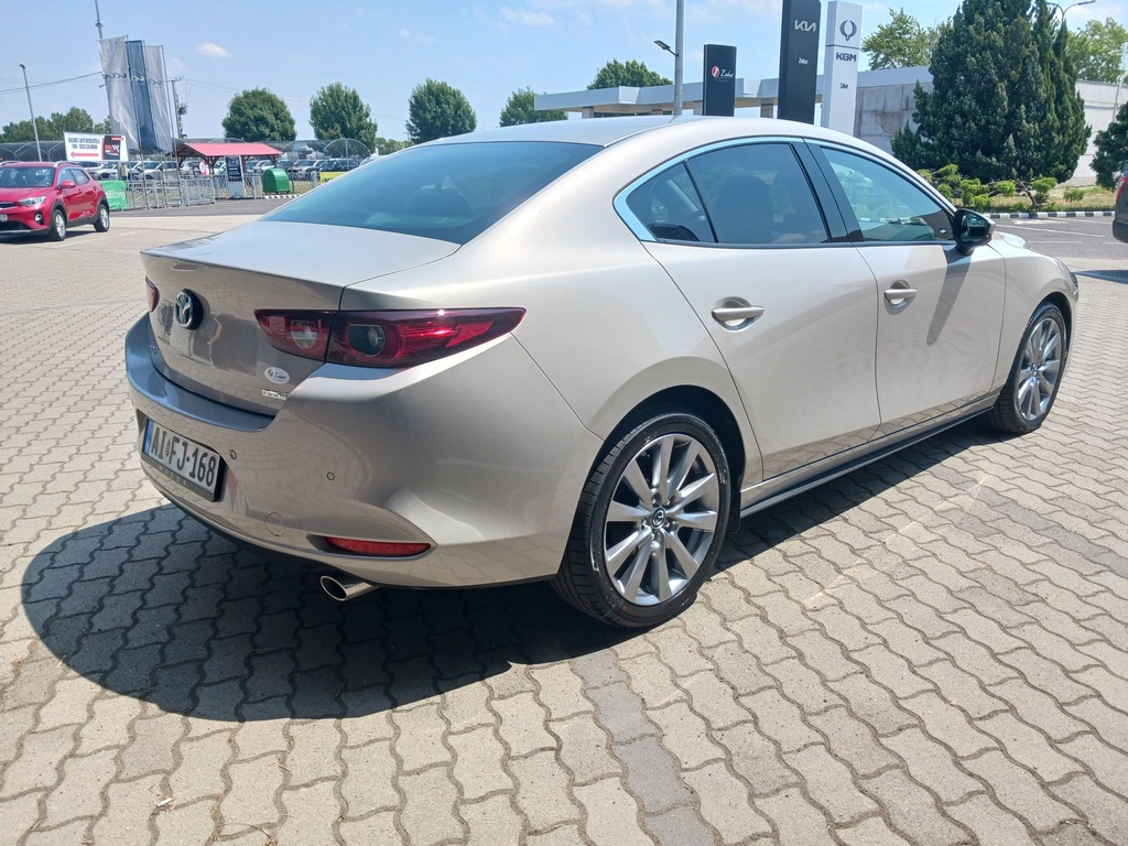 MAZDA 3 4SN 2.5L e-SKYACTIV G 140ps 6AT FWD Takumi