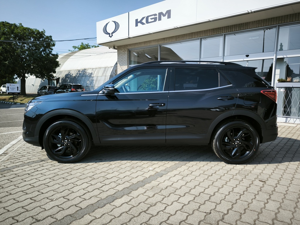 Ssangyong/KGM Korando 1.5 Turbo GDI Smart Plus AT Black Pack ACC világos szövettel - Készleten