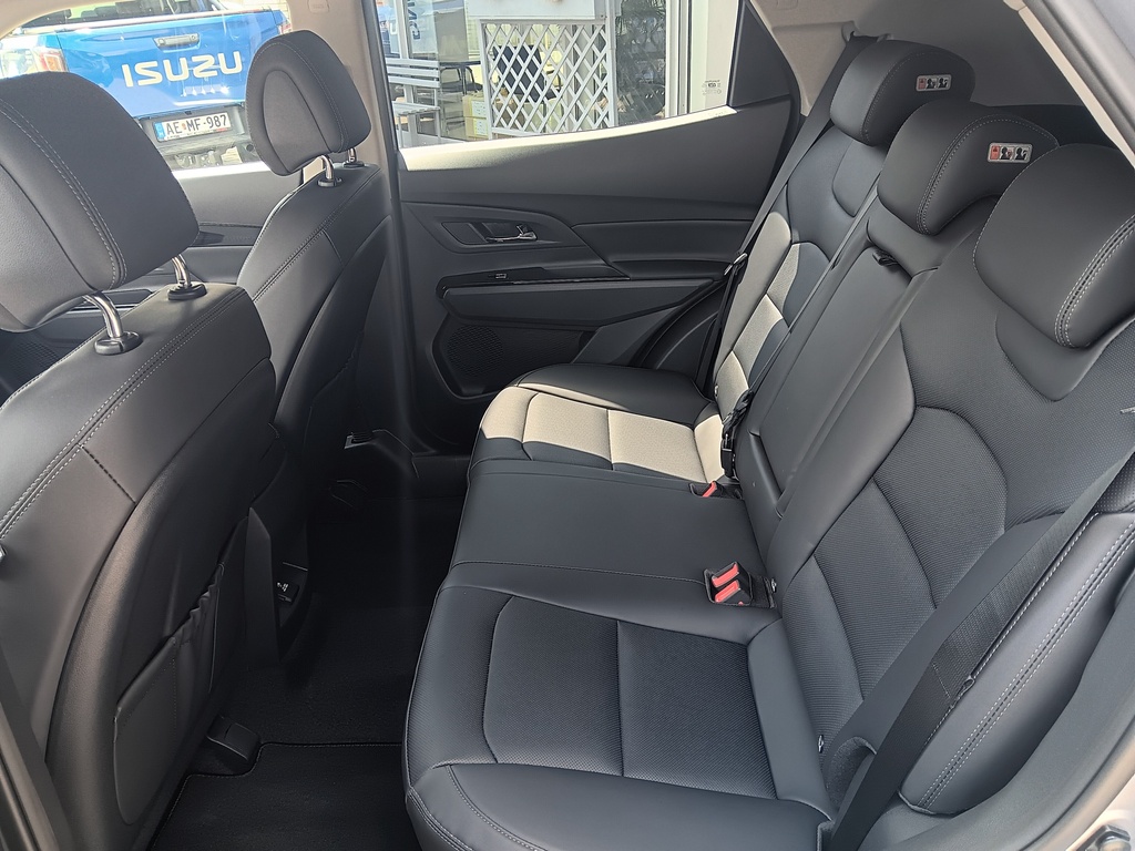 Ssangyong/KGM Korando 1.5 Turbo GDI Premium Plus AT Black Pack 