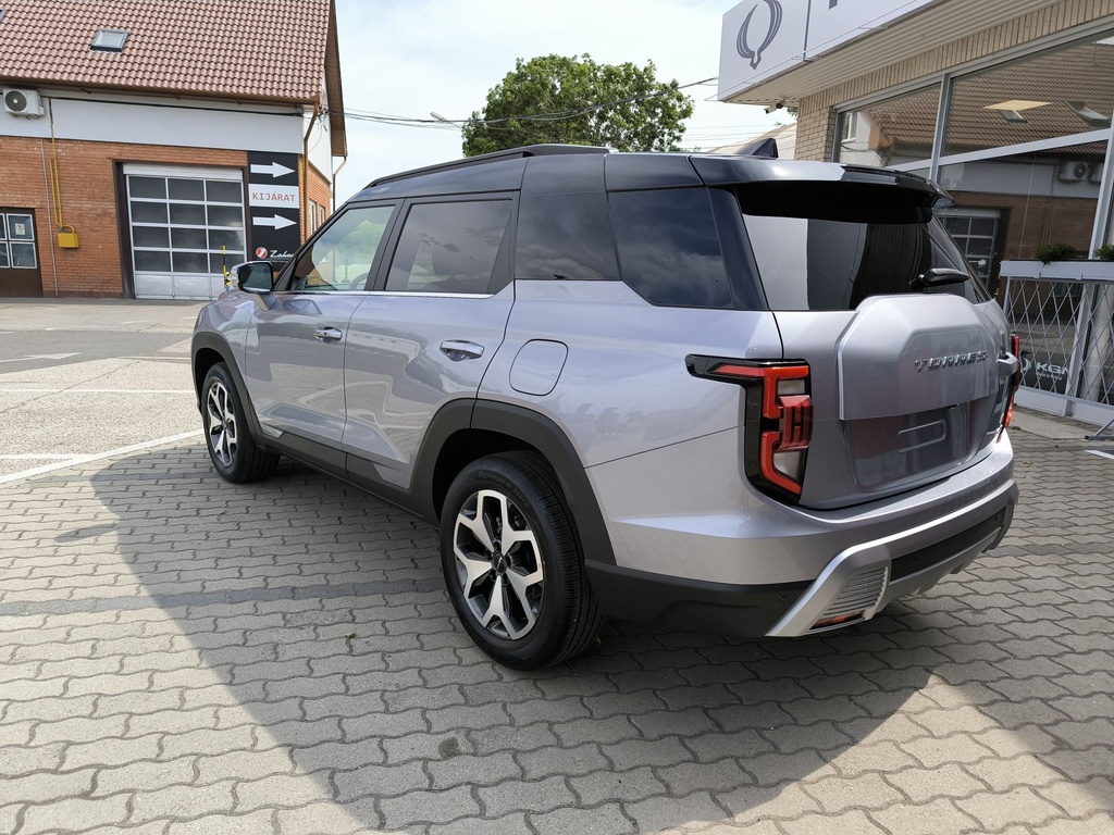 Ssangyong/KGM Torres 1.5 Turbo GDI Style AT 2TONE