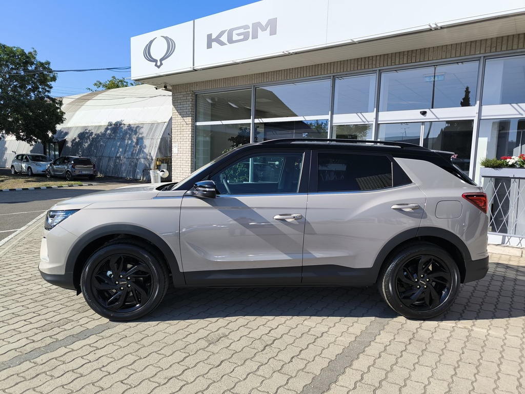 Ssangyong/KGM Korando 1.5 Turbo GDI Premium Plus AT Black Pack - 1.3 milliós kedvezmény!