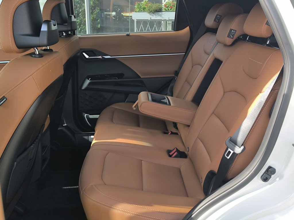 Ssangyong/KGM Torres HEV J140 Clever AT 2TONE OBBL (Barna bőr)+E16 elektromos csomagtérajtó+VEA 360° kamera