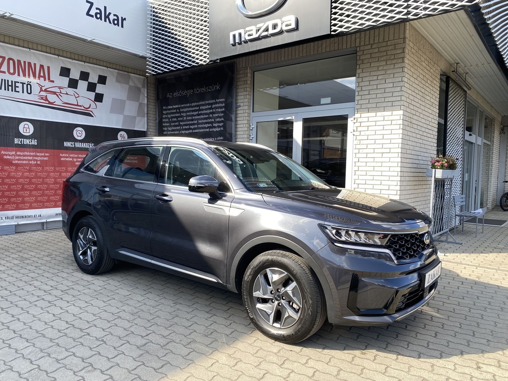 Kia Sorento 1.6T-GDI HEV  AT, Gold + Winter, 7 ülés, Mo.-i, 1 Tulajdonos, Gyári garanciális, Gyári fényezés.