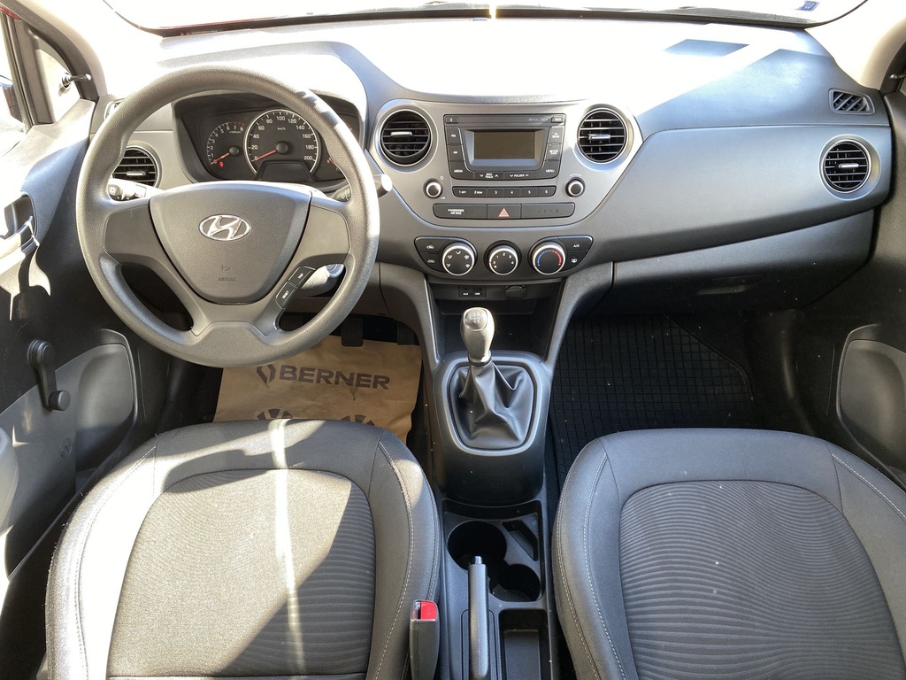 Hyundai I10 1.0B, Life A/C 35.821Km!!Klímás Téli-Nyári gumik!