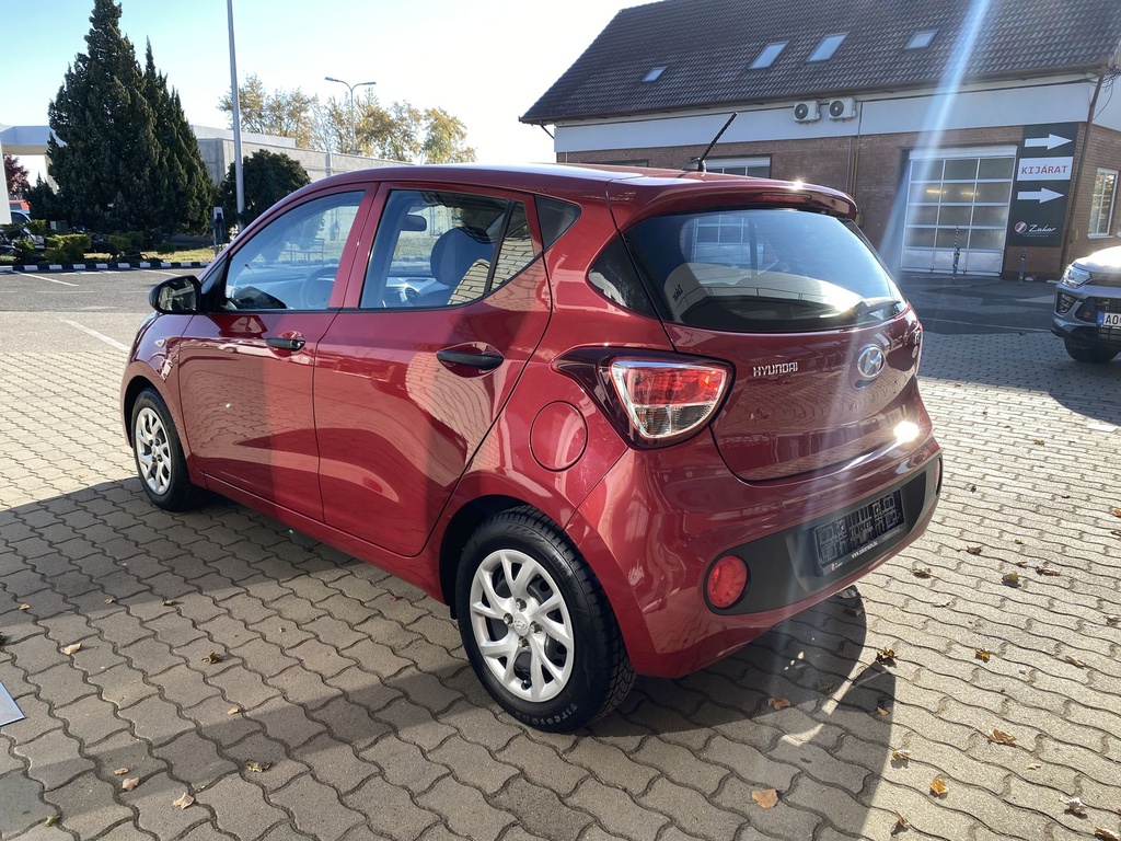 Hyundai I10 1.0B, Life A/C 35.821Km!!Klímás Téli-Nyári gumik!