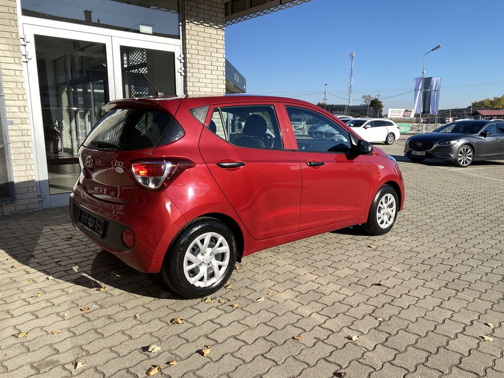 Hyundai I10 1.0B, Life A/C 35.821Km!!Klímás Téli-Nyári gumik!