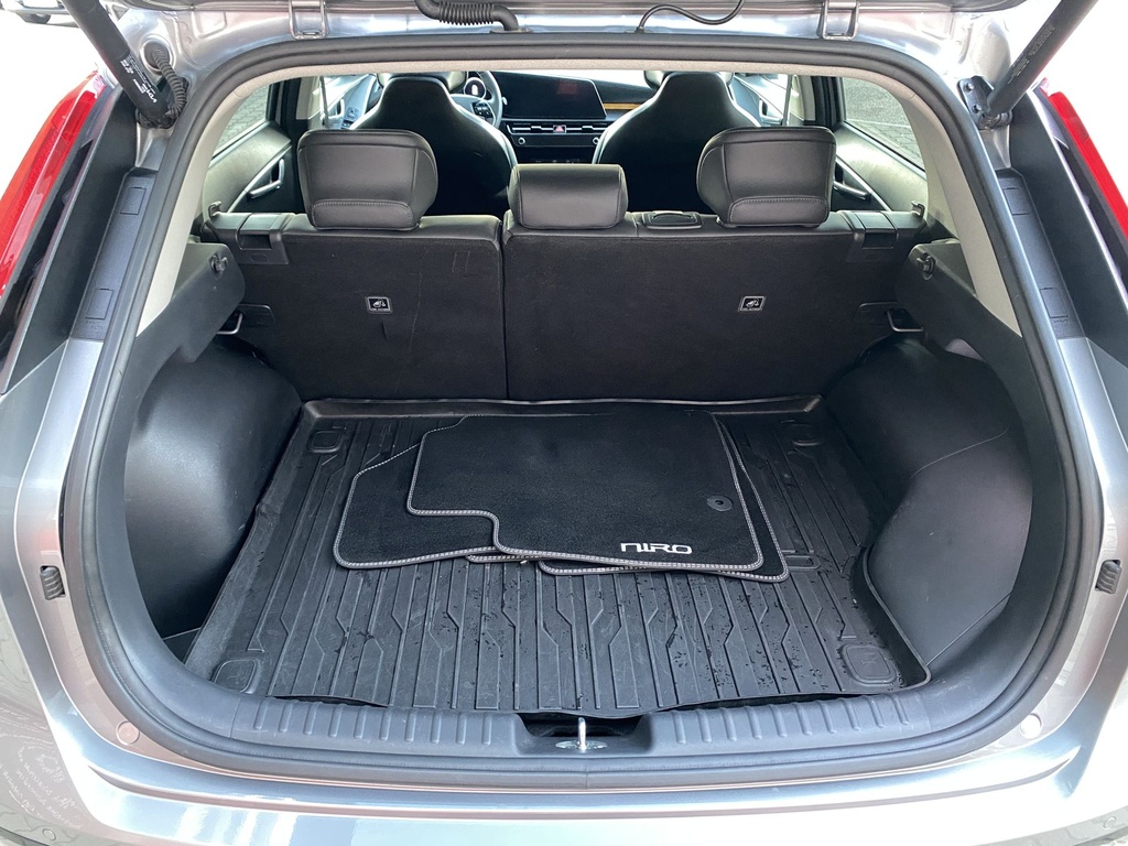 Kia Niro 1.6GDI PHEV Platinum + Comfort+NT,  DCT, Mo.-i, 1 Tulajdonos, Végig szervizelt, Gyári garanciális, Téli-Nyári gumik!