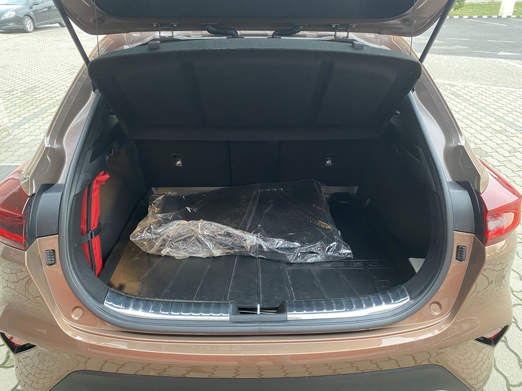 Kia X-Ceed 1.5 T-GDI X-Gold. Mo.-i, 1 Tulajdonos, Gyári fényezés, Végig szervizelt, Gyári garanciális, Téli-Nyári gumik felnin! 