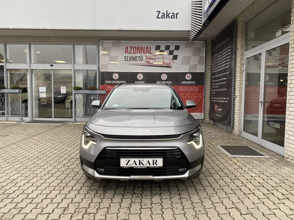 Kia Niro 1.6GDI PHEV Platinum + Comfort+NT,  DCT, Mo.-i, 1 Tulajdonos, Végig szervizelt, Gyári garanciális, Téli-Nyári gumik!