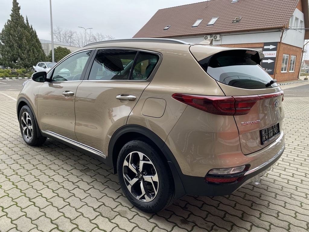 Kia Sportage 1,6 T-GDI Gold .Mo.-i, 1 Tulajdonos, Vezetett szervizkönyv,Gyári garanciális!  