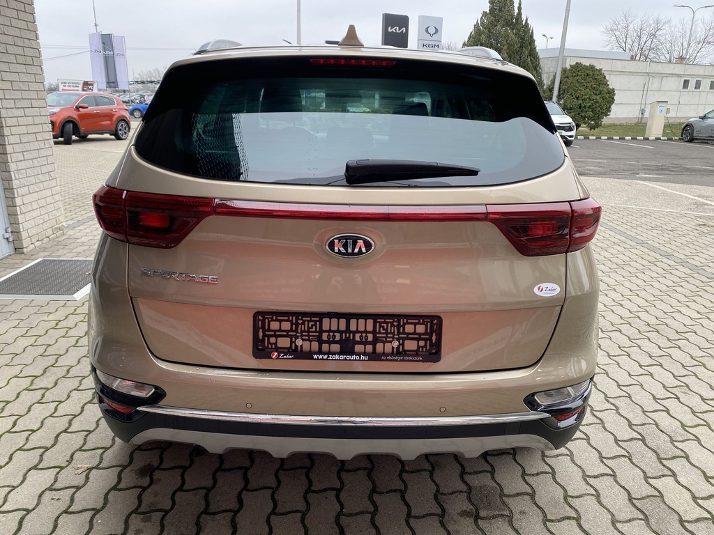 Kia Sportage 1,6 T-GDI Gold .Mo.-i, 1 Tulajdonos, Vezetett szervizkönyv,Gyári garanciális!  