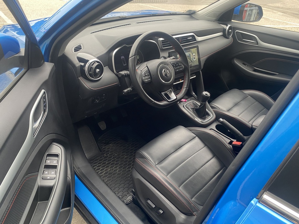 MG ZS Luxory. Mo.-i, 1 Tulajdonos, Gyári fényezés, Gyári garanciális, Végig  szervizelt, Téli-Nyári szőnyeg szett!  