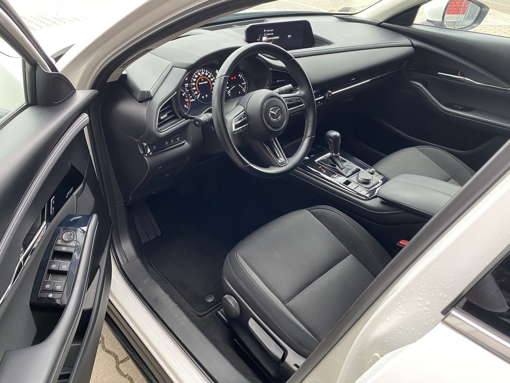 Mazda CX-30 2.0L e-SKYACTIV X186ps 6AT 2WD GT Plus, SO/ Mo.i-, 1 Tulajdonos, Gyári garanciális, Gyári fényezés, Végig Mazdában szervizelt.