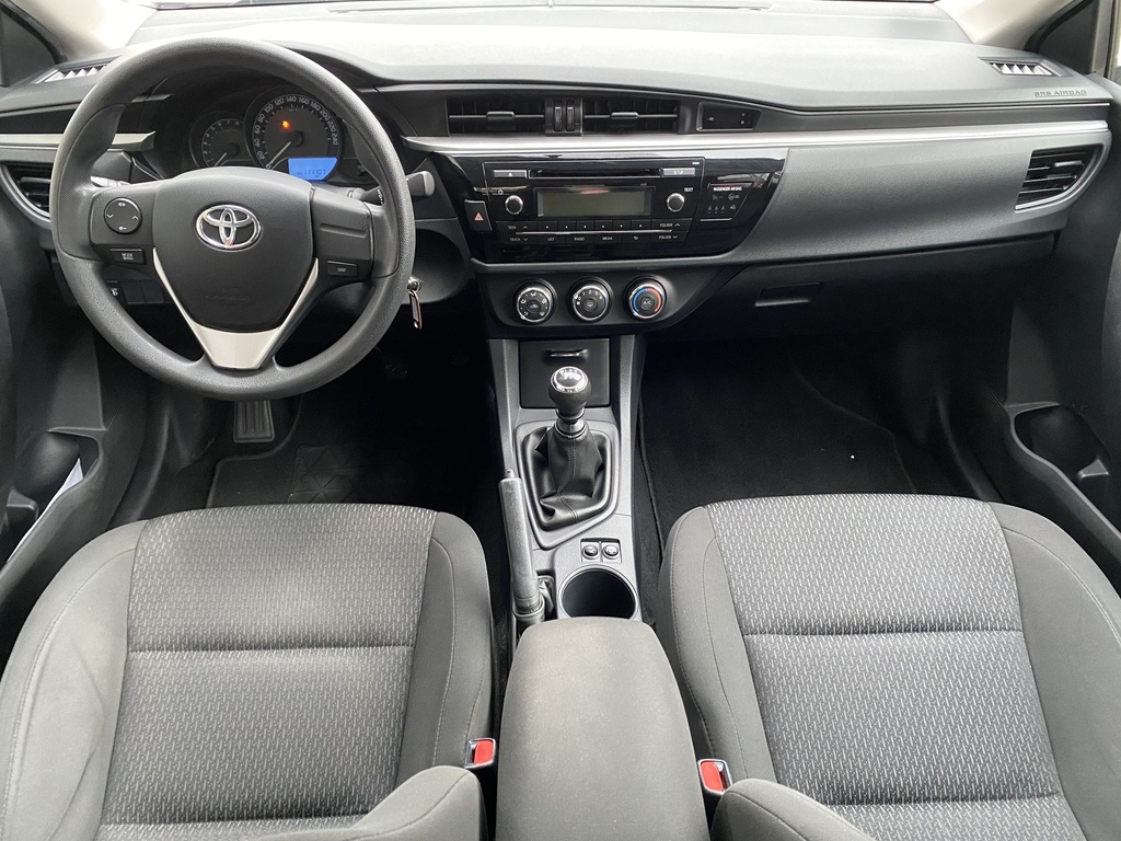 Toyota Corolla Sedan 1.33 Live, Mo.-i, 2. Tulajdonos, Vezetett szervizkönyv, Gyári fényezés, Téli-Nyári gumik!