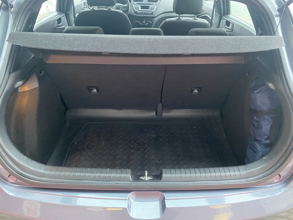 Hyundai I20 1.25i LP Fresh. Mo.-i, 1 Tulajdonos, Gyári fényezés, Vezetett szervizkönyv! 