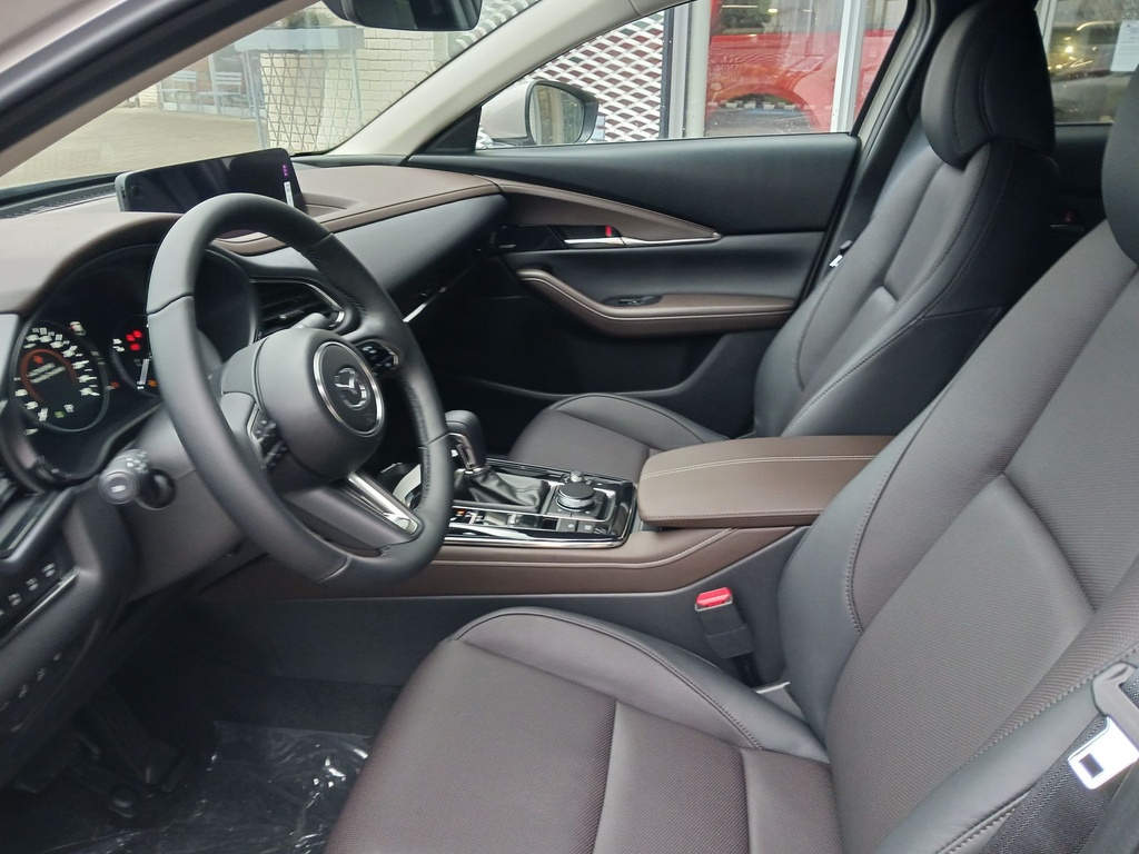 MAZDA CX-30 2.5L e-SKYACTIV G 140ps 6AT FWD Takumi