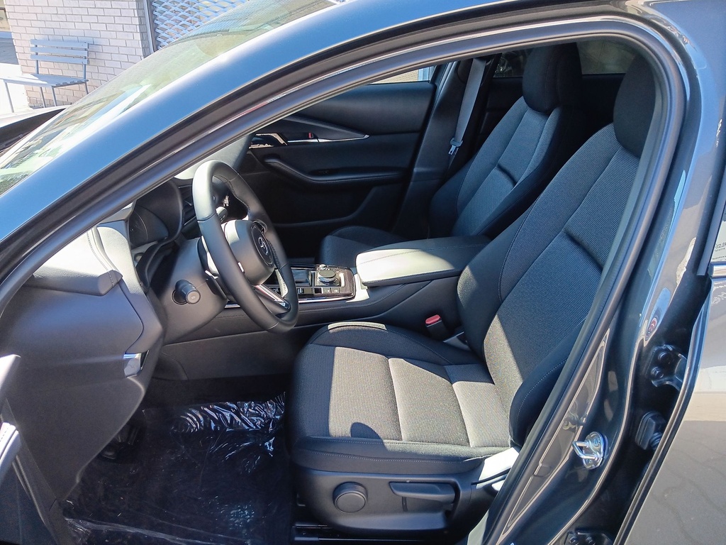 MAZDA CX-30 2.0L e-SKYACTIV G186ps 6AT FWD Exclusive-line