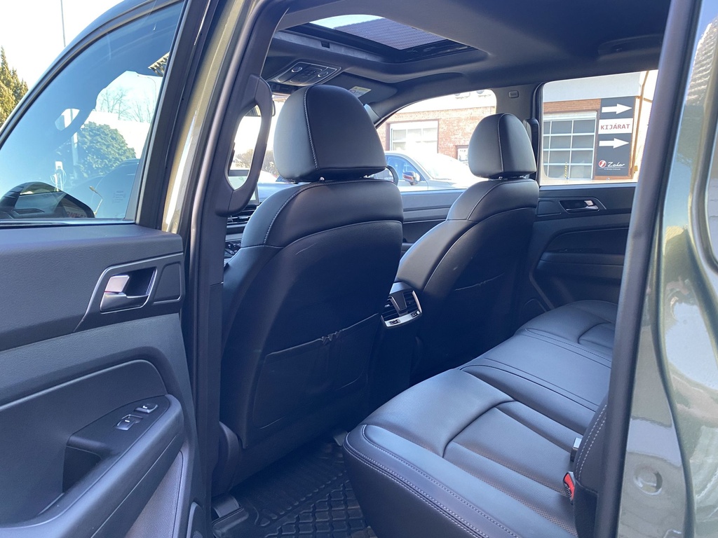 Ssangyong/KGM Musso Grand 2.2e-XDI Black Edition AT AWD. -Mo.-i, 1 Tulajdonos, Gyári garanciális, Gyári fényezés, Bélés, Oldalfellépő! 