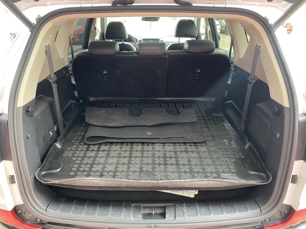 Ssangyong/KGM Rexton Premium 4WD, 7 ülés, Vonóhorog, Gyári fényezés.