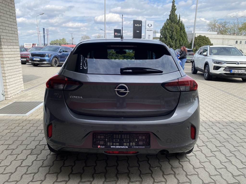 Opel Corsa 1.2 Edition. Mo.-i, 2 Tulajdonos,Vezetett szervizkönyv, Téli-Nyári gumik, Gyári fényezés. 