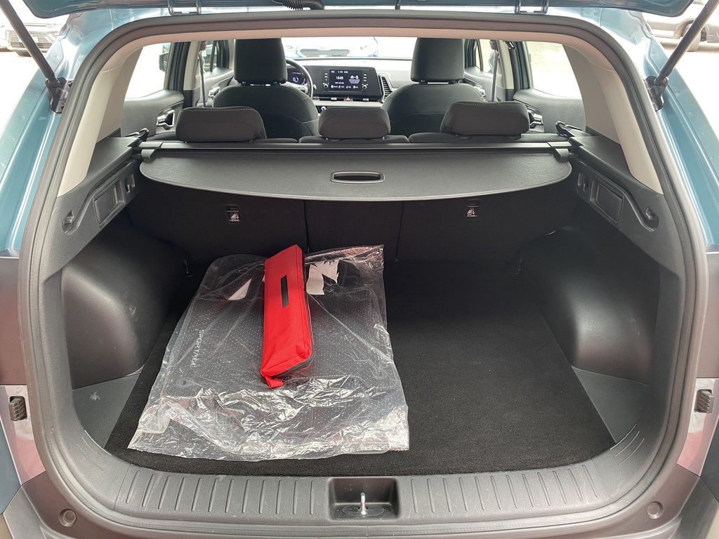 Kia Sportage 1.6 T-GDI Silver PRO. Mo.-i, 1 Tulajdonos, Gyári fényezés, Gyári garanciális, Téli-Nyári gumik.