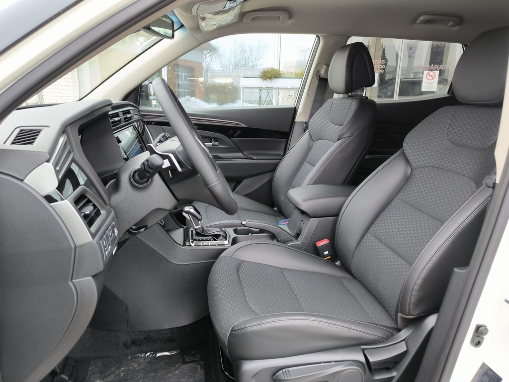 Ssangyong/KGM Korando 1.5 Turbo GDI Elegant AT ACC