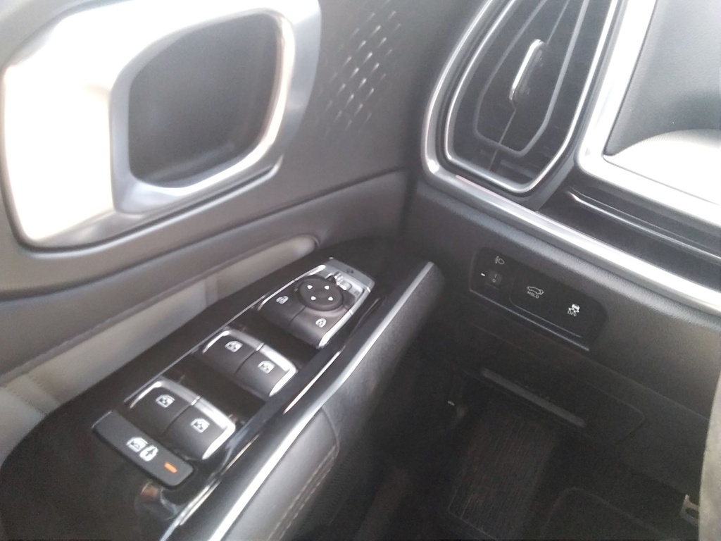 KIA SORENTO 2024 KRYPTONITE + NAPTETŐ + DIGITAL