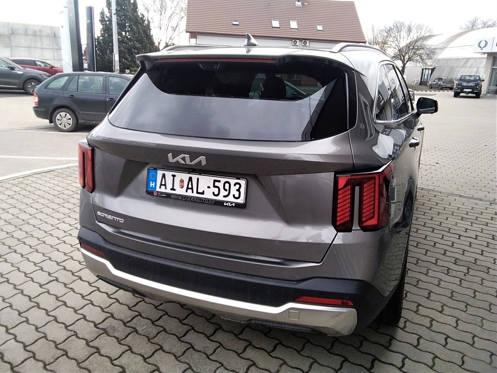 KIA SORENTO 2024 KRYPTONITE + NAPTETŐ + DIGITAL
