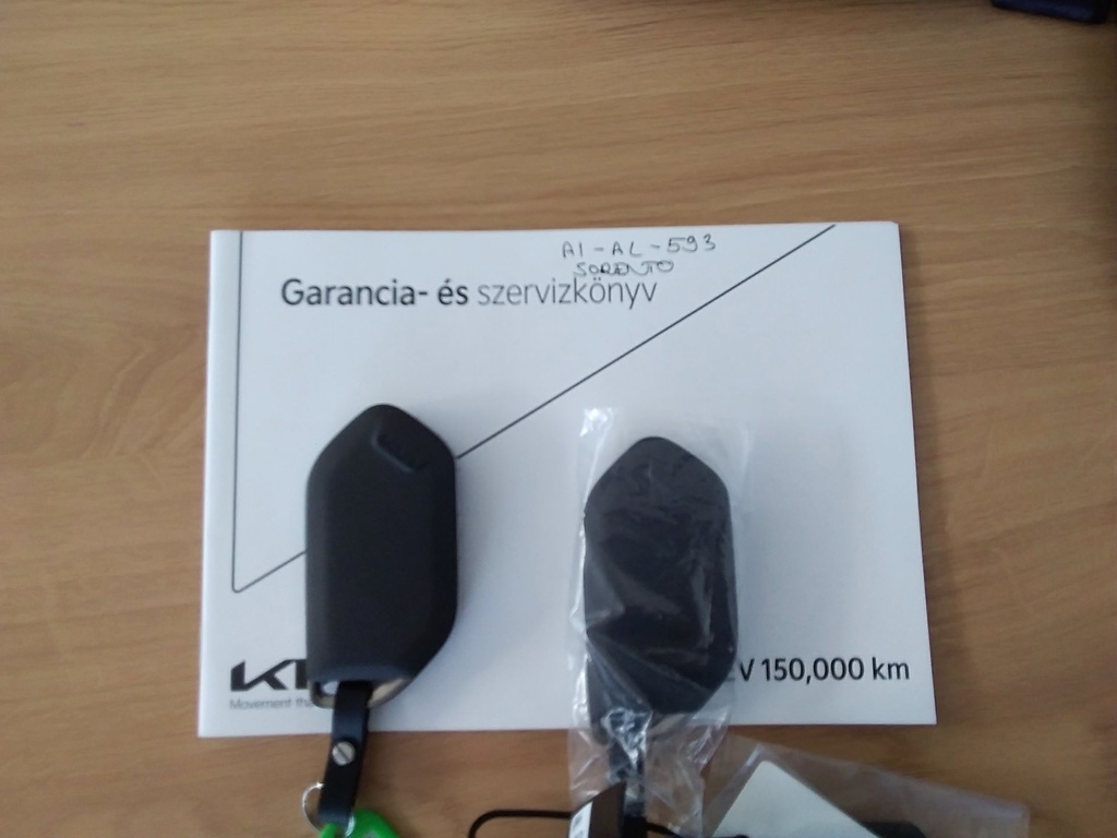 KIA SORENTO 2024 KRYPTONITE + NAPTETŐ + DIGITAL