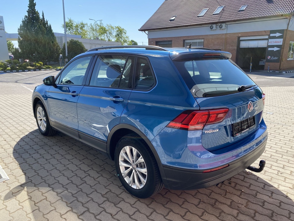 Volkswagen Tiguan 1.5 TSI EVO Comfortline. Mo.-i, 1 Tulajdonos, Vezetett szervizkönyv, Frissen szervizelt, Téli-Nyári gumik felnin!