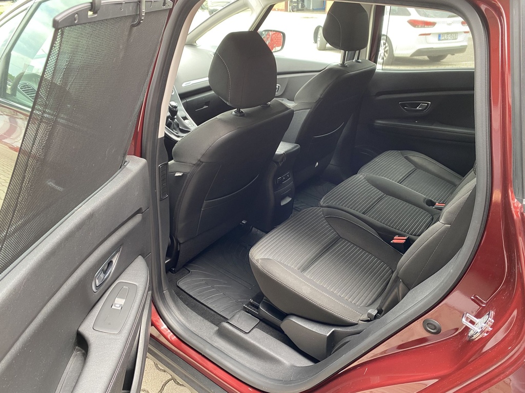 Renault Grand Scenic 1.3TCe ZEN. Mo.-i, 2 Tulajdonos, Frissen szervizelt, Téli-Nyári gumik!