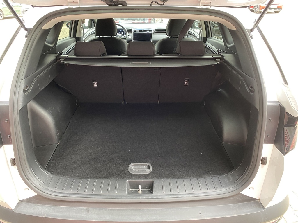 Hyundai Tucson 1,6T-GDI LP Prime, Mo.-i, 1 Tulajdonos, Gyári fényezés, Vezetett szervizkönyv.    