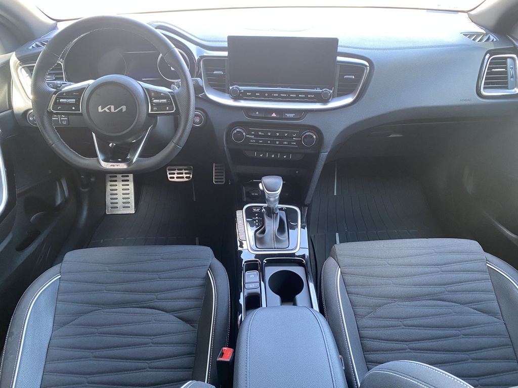 Kia Proceed 1,5T-GDI Ultimate Edition Plus AT, 8027Km!! Mo.-i, 1 Tulajdonos, Gyári garanciális, Gyári fényezés!
