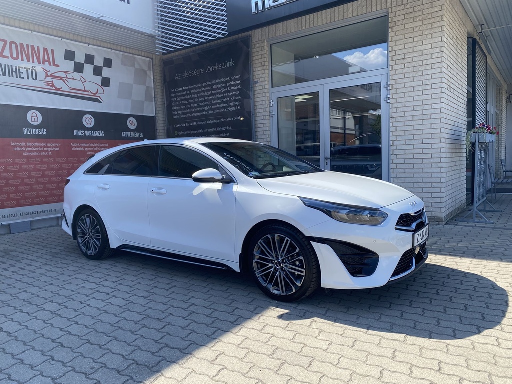 Kia Proceed 1,5T-GDI Ultimate Edition Plus AT, 8027Km!! Mo.-i, 1 Tulajdonos, Gyári garanciális, Gyári fényezés!