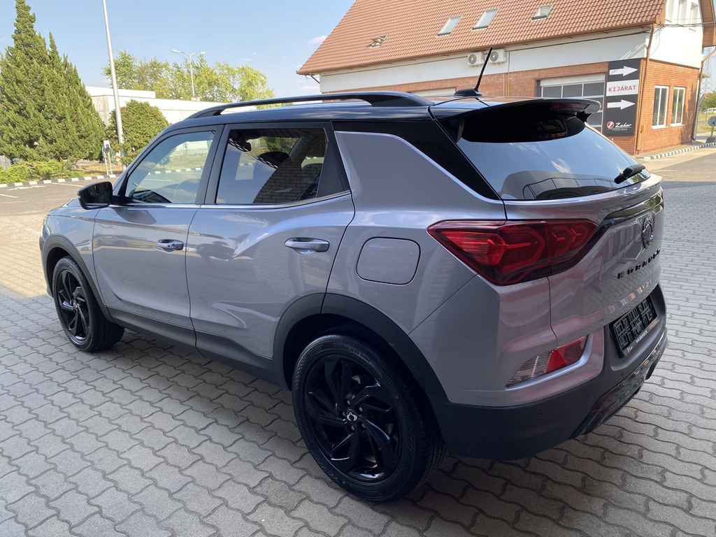 Ssangyong/KGM Korando 1.5 Turbo GDI Premium Plus AT Black Pack, Mo.-i, 1 Tulajdonos, Gyári fényezés, Gyári garanciális.
