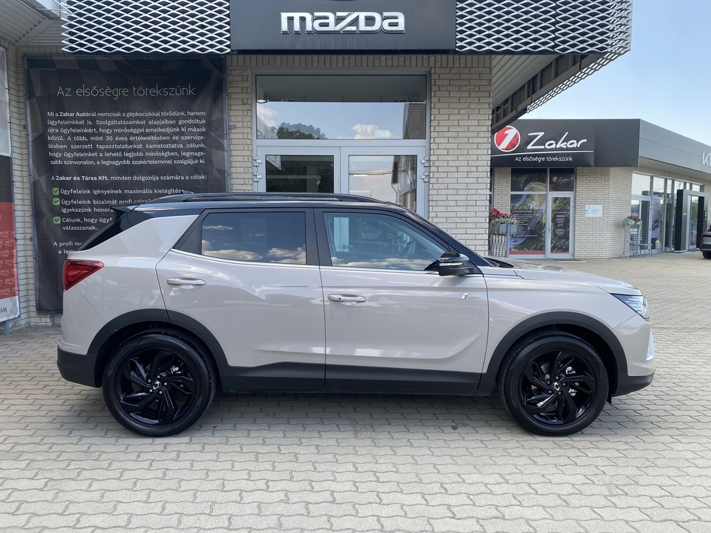 Ssangyong/KGM Korando 1.5 Turbo GDI Smart Plus, Black Pack, Mo.-i, 1 Tulajdonos, Gyári fényezés, Gyári garanciális. 