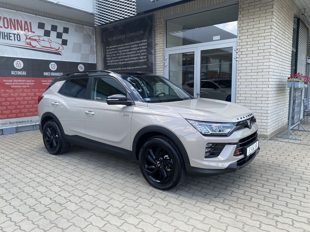Ssangyong/KGM Korando 1.5 Turbo GDI Smart Plus, Black Pack, Mo.-i, 1 Tulajdonos, Gyári fényezés, Gyári garanciális. 