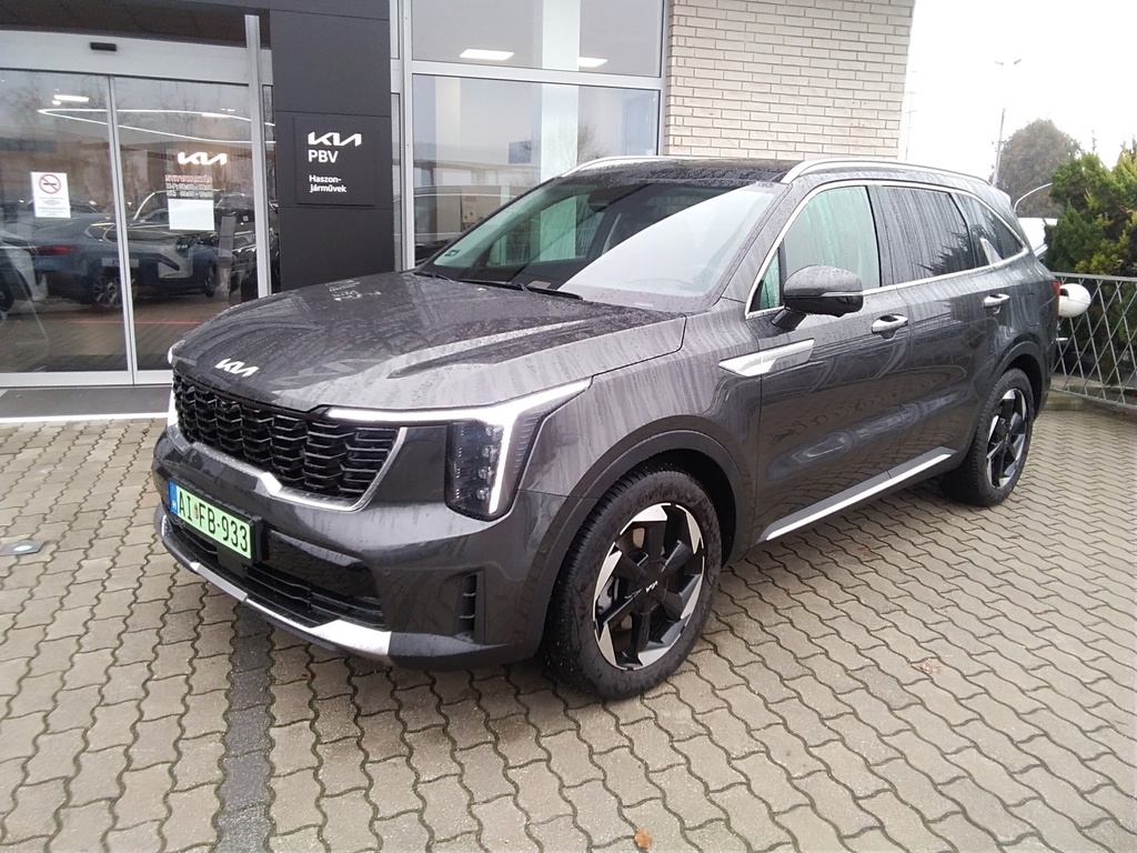 KIA SORENTO PHEV 2024 KRYPTONITE + BÖR + NAPTETŐ + DIGITAL CSOMAG + RELAX CSOMAG