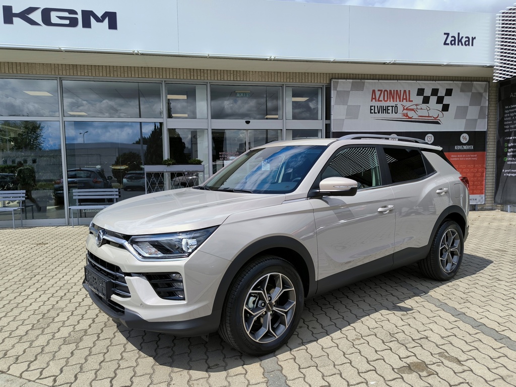 Ssangyong/KGM Korando 1.5 Turbo GDI Smart AT ACC- Készletkisöprési akció több, mint 1.3 milliós kedvezmény!
