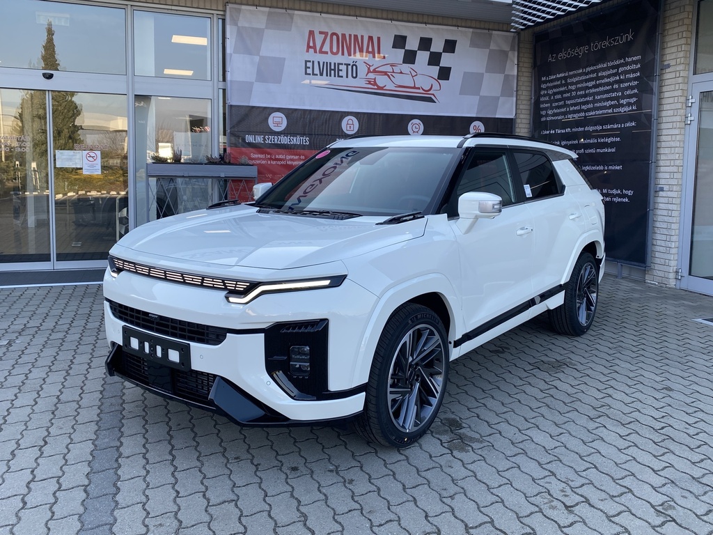 KGM ACTYON 1.5 Turbo Premium + Automata + 360° Kamera + AWD + Velúr belső - DEMO AUTÓ